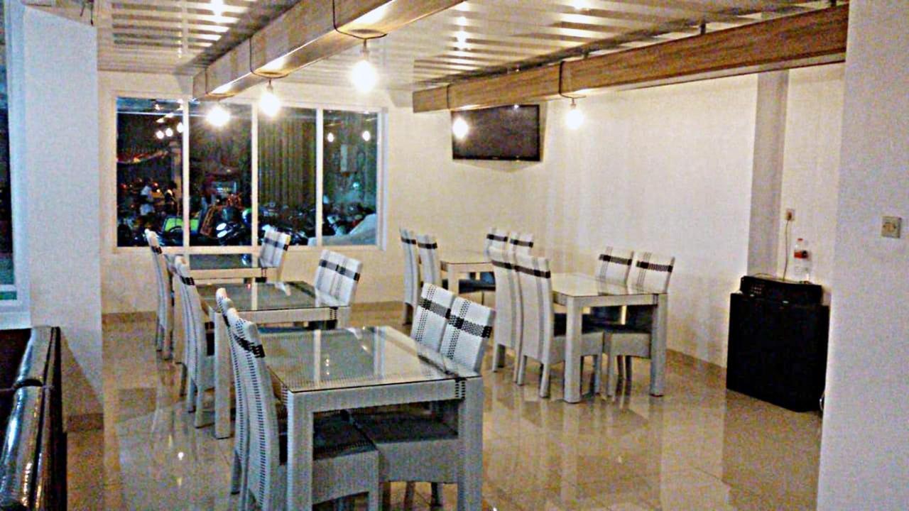 Mitra Hotel Yogyakarta Exteriör bild